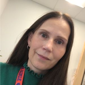 Meet your Posher, Yanina